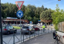 L’Aquila città ciclabile: i dati che completano l’inchiesta Ciclista in centro a L'Aquila, mobilità urbana in bicicletta